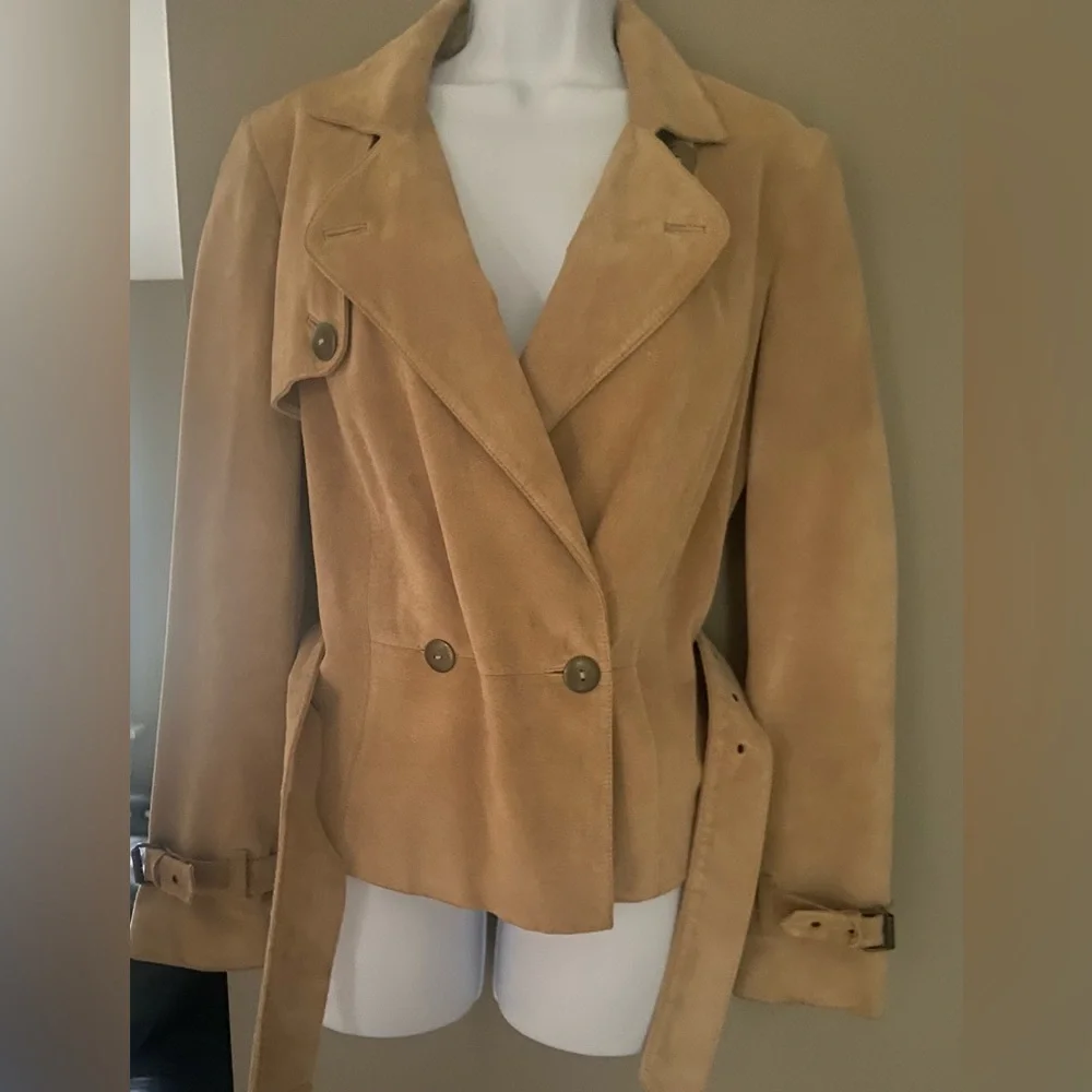 Moda International Vintage Tan Suede Belted Jacket fully lined - Picture 4 of 9
